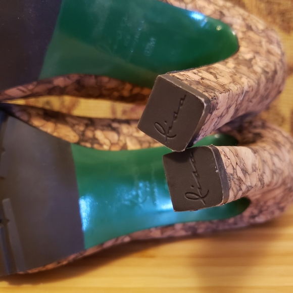 ‼️SOLD‼️⭐NWOB⭐ Donald J Pliner Cork Pump 6.5 Retai… - Picture 9 of 11